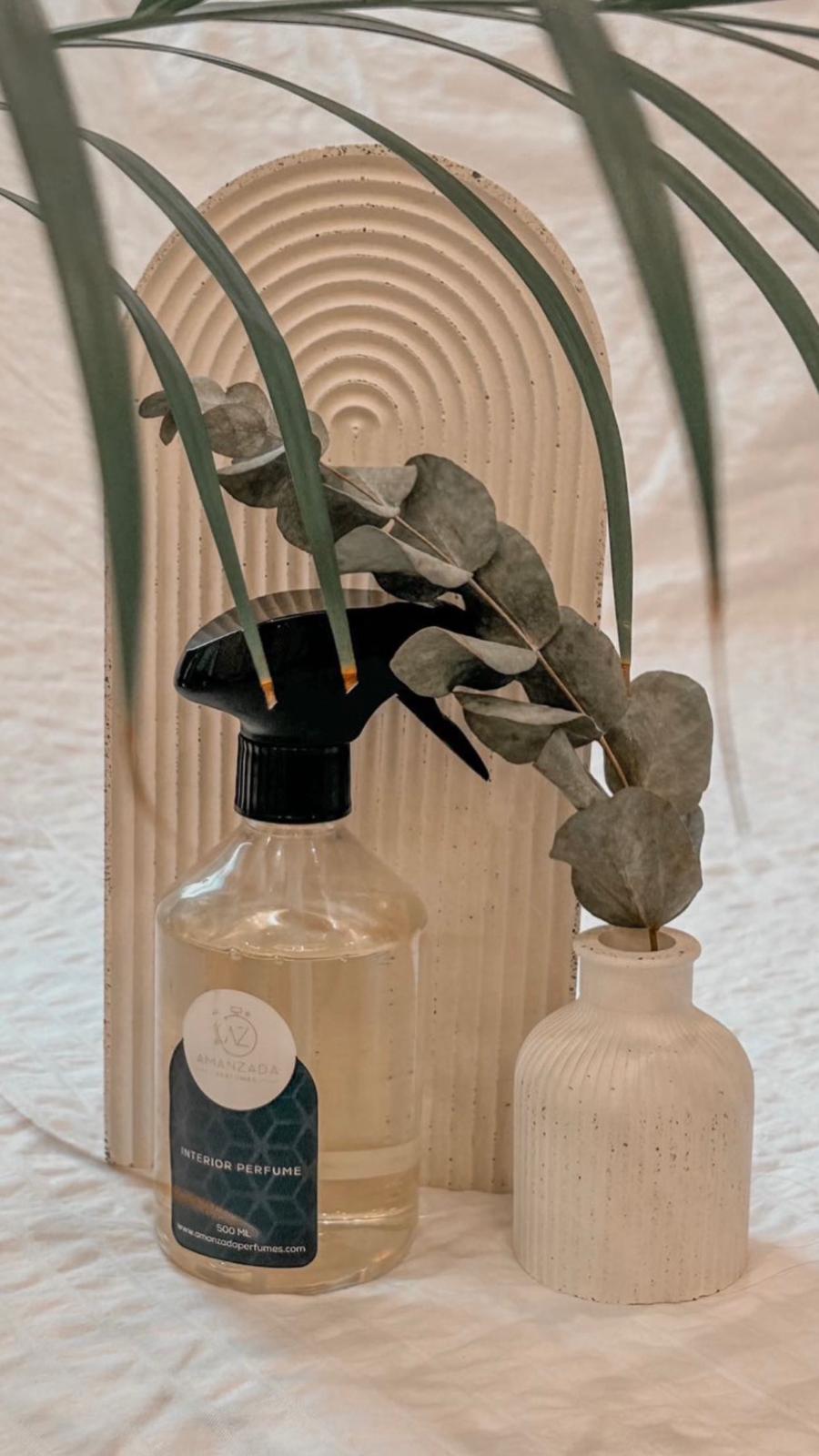 L'atelier- Amanzada Imperial Valley Interior Perfume